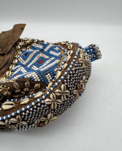 MWAASH AMBOOY MASK - DR Congo - Kuba
First...