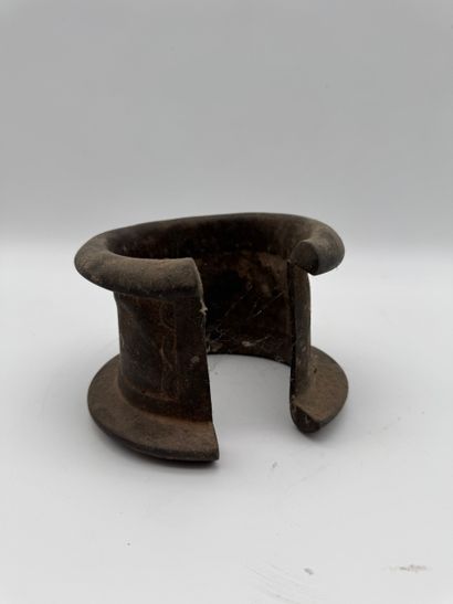 CEREMONIAL BRACELET - Burkina Faso - Senufo
First...
