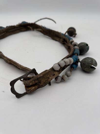 CATTLE NECKLACE - Kenya, Tanzania - Maasai
Second...