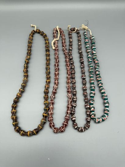SET OF 4 GLASS BEAD NECKLACES, GHANA 
Glass...