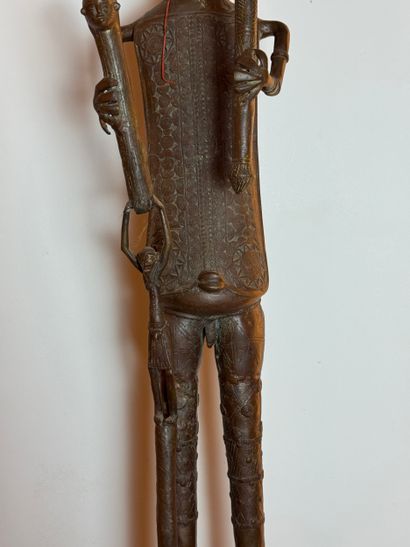 ANTHROPOMORPHIC STATUE - Nigeria
First half...