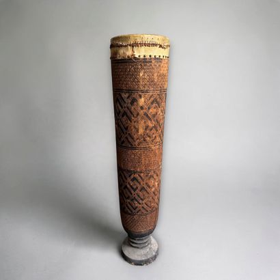 CEREMONIAL DRUM - DR Congo - Kuba
First half...