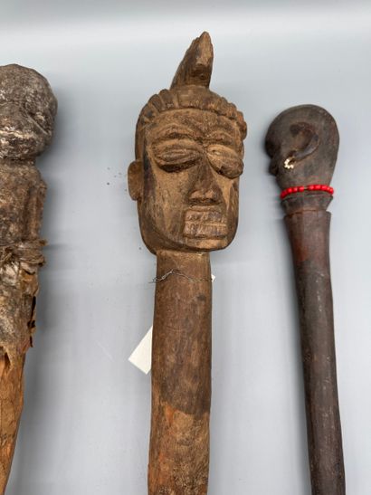SET OF 3 CANES
First half of the 20th century....