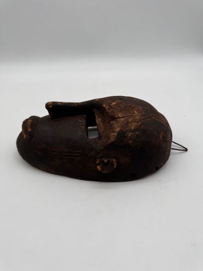 MASK - DR Congo - Lengola
Mid-20th century....