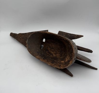 MASK WITH GEOMETRIC PATTERNS - Mali - Malinké?
Mid-20th...