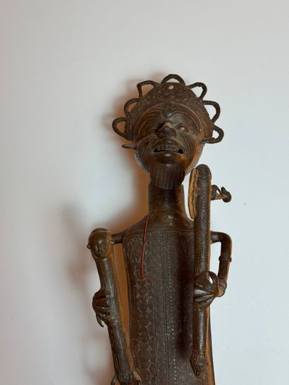 ANTHROPOMORPHIC STATUE - Nigeria
First half...