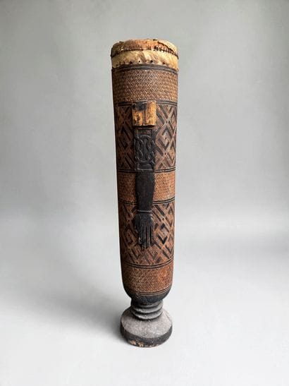CEREMONIAL DRUM - DR Congo - Kuba
First half...