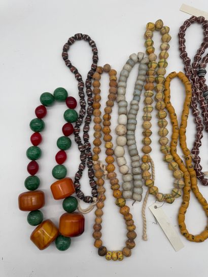 BARTER BEADS - Mauritania, Mali, Nigeria
Late...