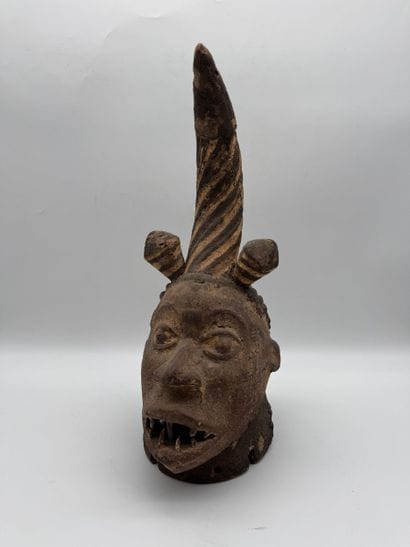 HEADDRESS MASK - Cross River Region, Nigeria...