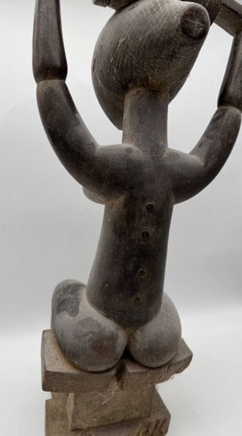 FEMALE STATUE - Ivory Coast, Burkina Faso
Mid-20th...