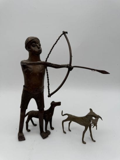 BOWHUNTER AND HIS DOGS - Mali - Bamana?
Mid-20th...
