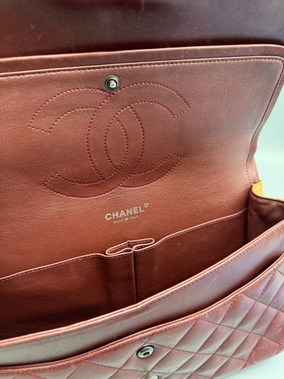 CHANEL – Sac Paris-Edinburgh, moyen modèle
Sac...