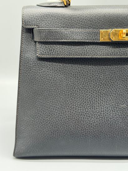 HERMÈS – Sac Kelly 32
Sac Kelly format 32...