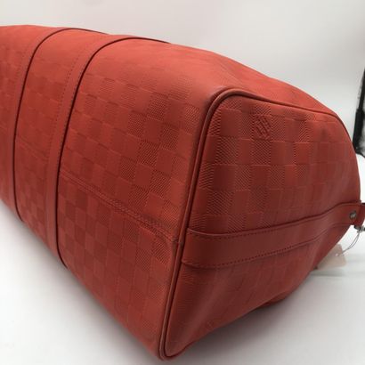 LOUIS VUITTON Sac Keepall Bandoulière 50
Sac...