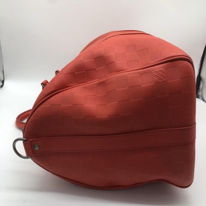 LOUIS VUITTON Sac Keepall Bandoulière 50
Sac...