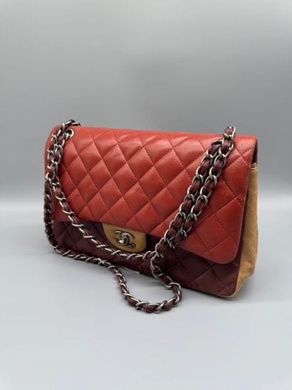 CHANEL – Sac Paris-Edinburgh, moyen modèle
Sac...
