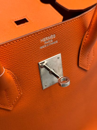HERMÈS – Sac Birkin 35
Sac Birkin format...