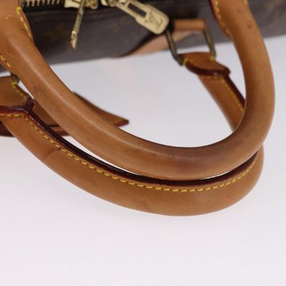 LOUIS VUITTON – Sac Keepall Bandoulière 55
Sac...
