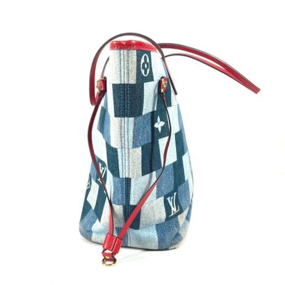 LOUIS VUITTON – Sac Neverfull MM
Sac cabas...