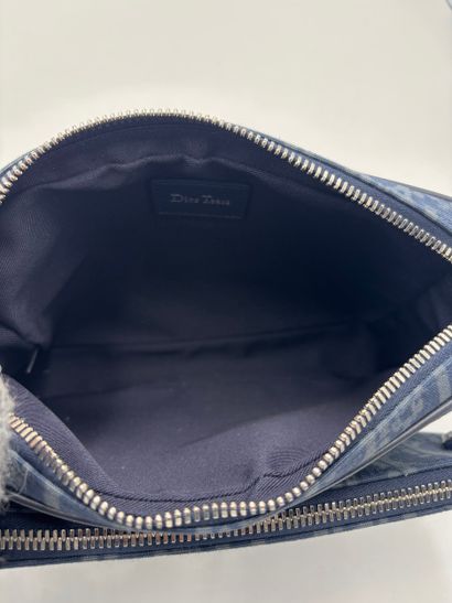 CHRISTIAN DIOR Sac Saddle Triple
Sac Saddle...