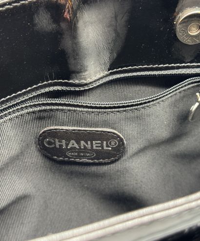 CHANEL Sac French Riviera Tote
Sac cabas...