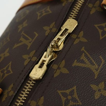 LOUIS VUITTON – Sac Keepall 60
Sac de voyage...