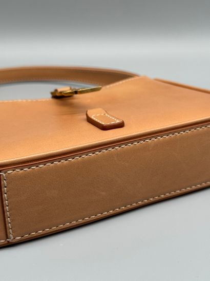 SAINT LAURENT – Sac Le 5 à 7 Hobo Mini
Sac...
