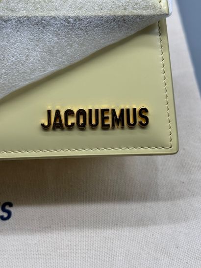 JACQUEMUS Sac Le Bambinou
Sac à rabat Le...