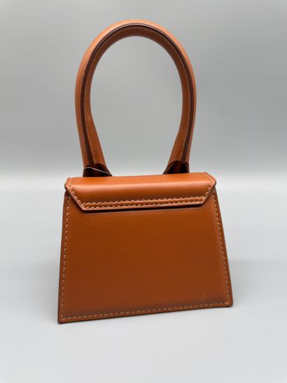 JACQUEMUS – Sac Le Chiquito Mini
Sac Le Chiquito...