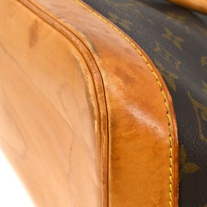LOUIS VUITTON – Sac Alma MM
Sac Alma format...