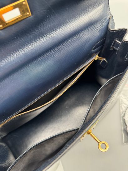 HERMÈS – Sac Kelly 32
Sac Kelly format 32...