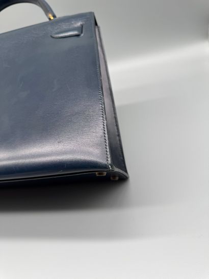 HERMÈS – Sac Kelly 32
Sac Kelly format 32...