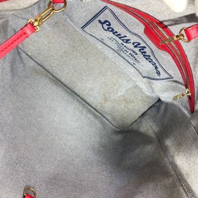 LOUIS VUITTON – Sac Neverfull MM
Sac cabas...