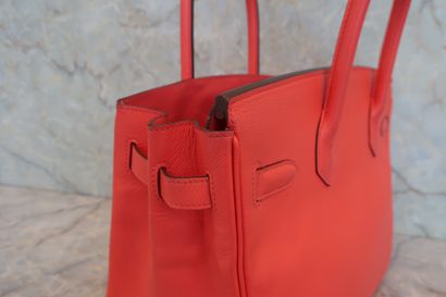 HERMÈS – Sac Birkin 30
Sac Birkin format...