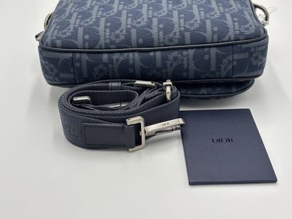 CHRISTIAN DIOR Sac Saddle Triple
Sac Saddle...