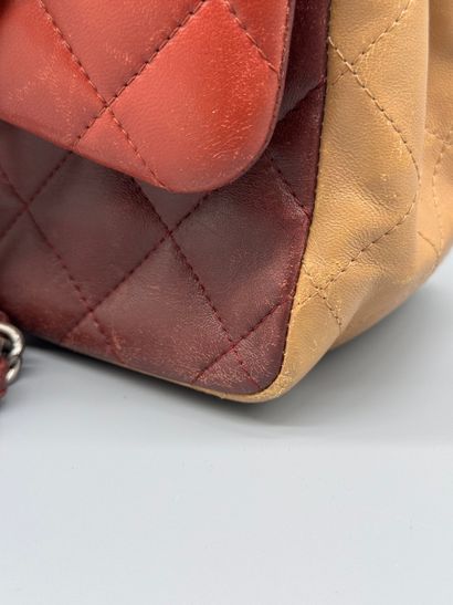 CHANEL – Sac Paris-Edinburgh, moyen modèle
Sac...