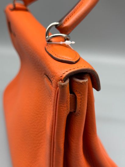 HERMÈS – Sac Kelly 28
Sac Kelly format 28...