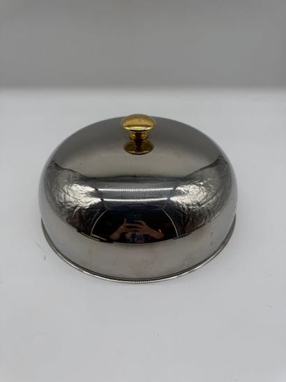 Silver plated serving bell
Oval silver plated...