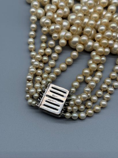 MAJORICA Five-strand imitation pearl necklace...