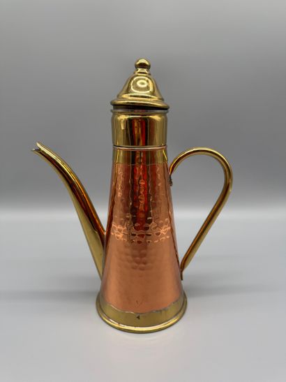 MECAN BELGIUM CIRCA 1950–1970
Filter coffee...
