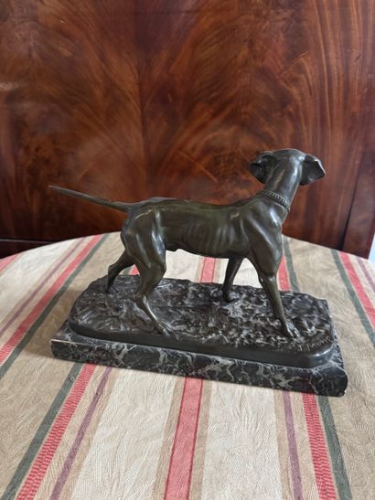 Pierre-Jules Mêne (XIX) Chien de chasse
Sculpture...