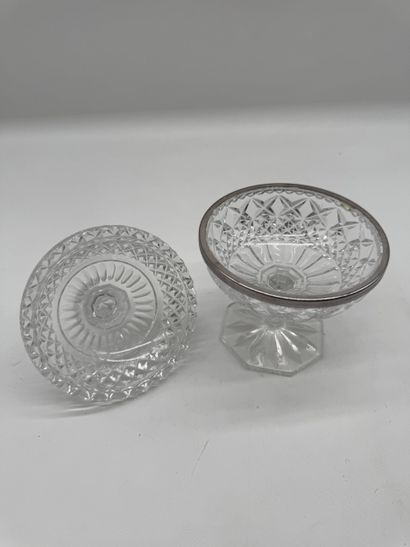 CENTRAL EUROPE CIRCA 1950–1970
Covered candy...