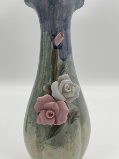 Quatre vases miniatures décoratifs - fleurs...