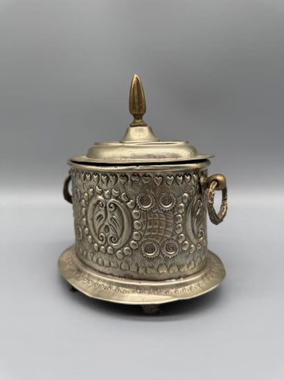 MOROCCO - Tea can / sugar bowl
Morocco, circa...