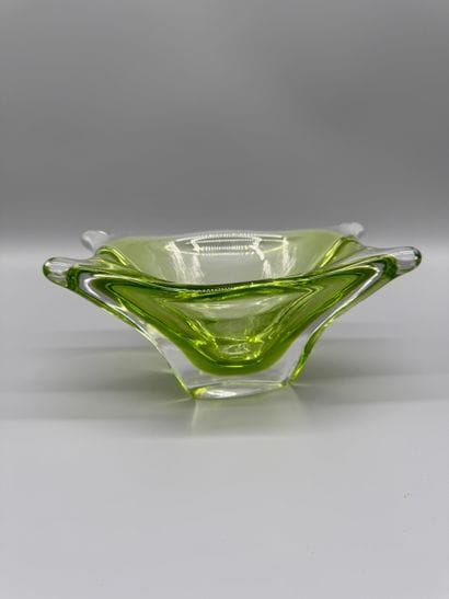 VAL SAINT LAMBERT - Modernist openwork bowl...