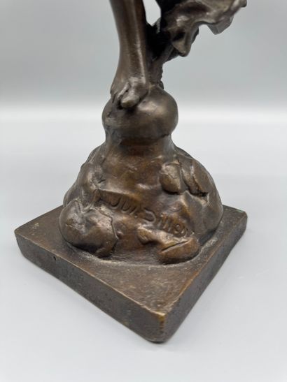 DILLENS, Julien (1849–1904) – Winged Genius
Damage...