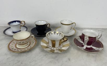 Ensemble de six tasses et sous-tasses en...