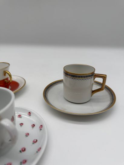 Large porcelain tableware set, primarily...