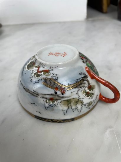 Service à thé Japon, dans le goût de Kutani,...