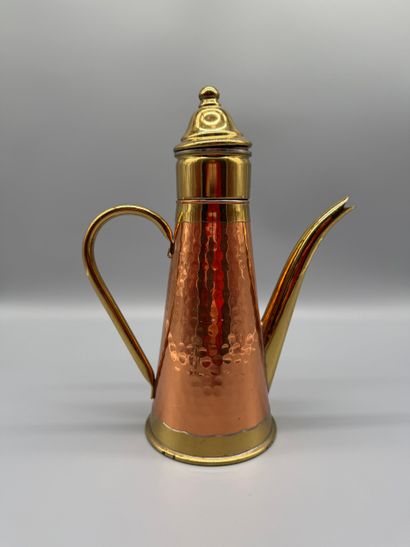 MECAN BELGIUM CIRCA 1950–1970
Filter coffee...